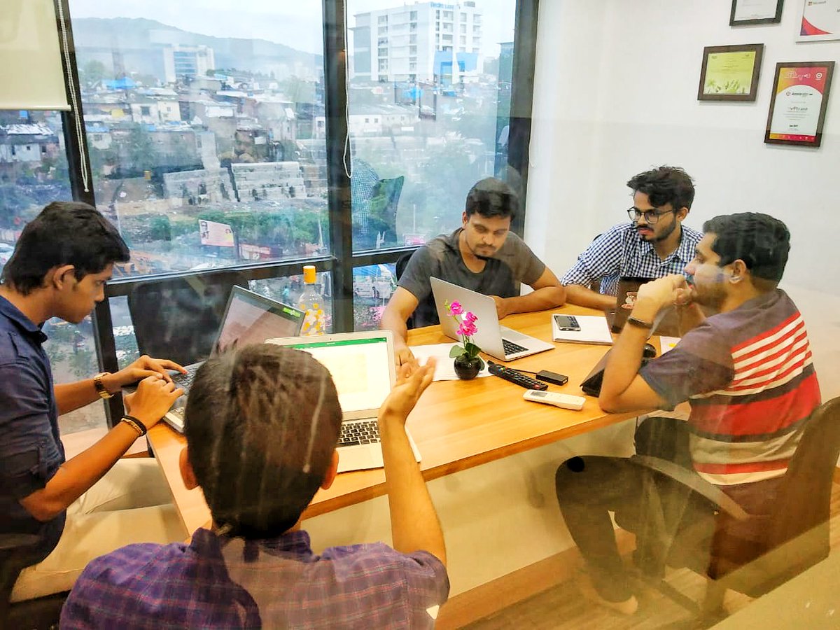 vphrase's tweet image. Come see us at our new office, double the size of our old office!