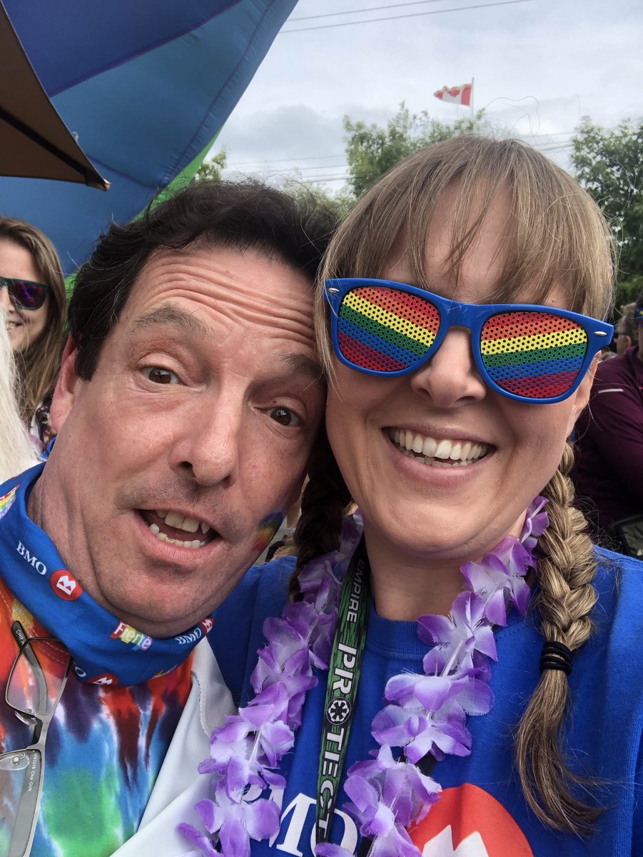 ErinEB80's tweet photo. Salt Spring Pride 🌈🌈🌈 #ProudtoworkatBMO https://t.co/wep9umEF7n