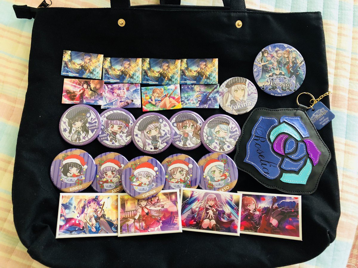 Roselia 痛バ 痛バできた！！！！！！！！！！！！ 缶バッチつけるの大変だった