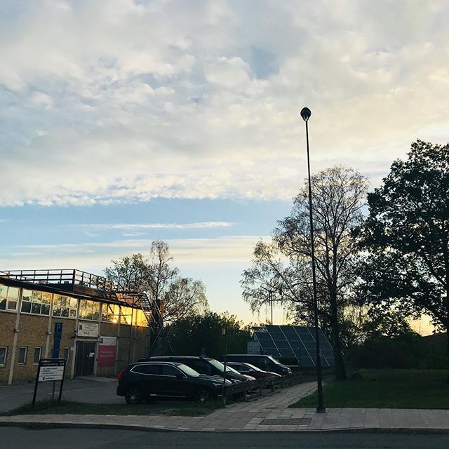 glowascii's tweet photo. gold and azure, always and forever.
good morning stockholm.
guess iβm not sleepy after all...
#musictechfest https://t.co/T1dGrCAFt1 https://t.co/DkxGLi39Qf