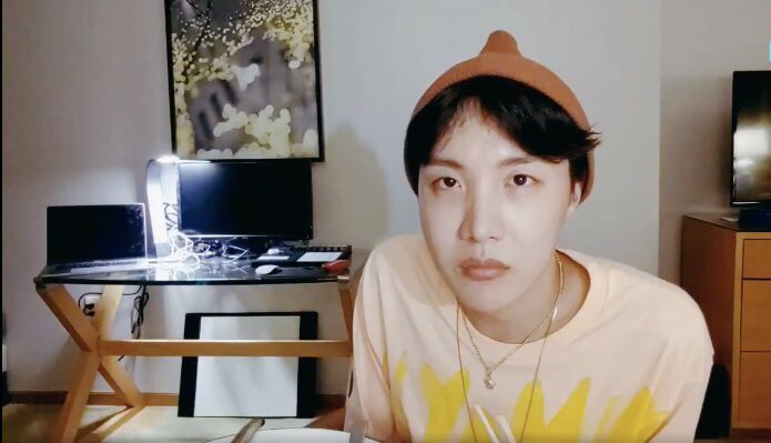 choi_bts2's tweet photo. Q: What about your ABS in dance practice video?
Jhope : I think I lost weight too much that’s why I was shy to show, but in there (the dance practice video I think) it was shown well just because of light. I need to gain weight tho.. 

At Vlive just now @BTS_twt #BTS https://t.co/6EBaDzNOgz