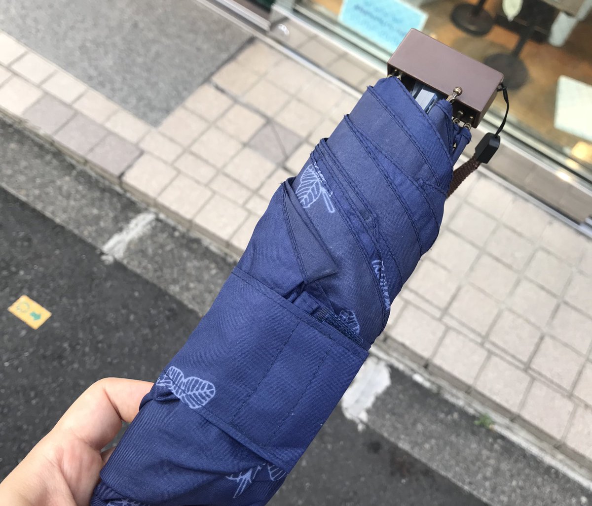 event_mochi's tweet photo. 【忘れ物】
本日の忘れ物をお預かりしております！
お心当たりのある方は、リプかDMにてご連絡ください！ https://t.co/WaNUttNxhd