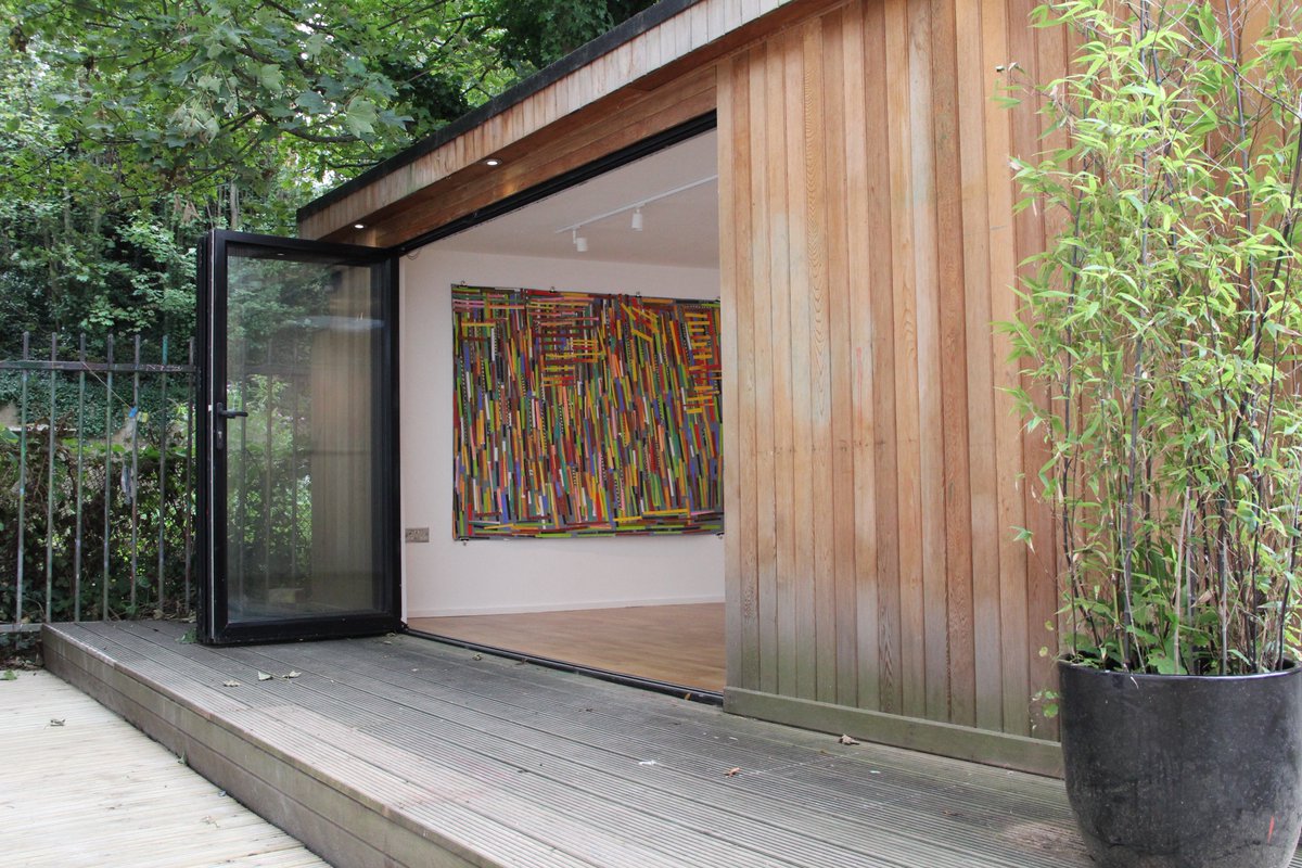 ProjectArtWorks's tweet photo. Today is the last day of our open studio and exhibition for @CoastalCurrents. We will be open 11.00 - 16.00. If you've been meaning to visit make today the day!
Thank you to everyone who came along yesterday!
https://t.co/b9HpIhHcAX @ace_national @ace_southeast @phf_uk #Hastings https://t.co/DRBzzg0sgs