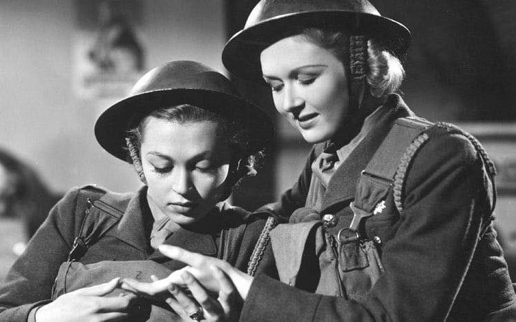 sallyacb275's tweet photo. Sunday afternoon film, ‘The Gentle Sex’ from 1943. It follows the progress of a group of girls joining the ATS in WW2. The extras were all serving in the ATS at the time. Follow @WRACAssociation for information about the ATS on the 80th Anniversary #ATS80th 🌺. https://t.co/6ckXSqogpL