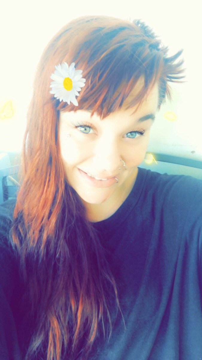 HallieRuggieri's tweet photo. Living the sober life loving each n every day. Plus get to see someone special and who’s patiently waiting n waited for me n made me wait. #godsgood. https://t.co/Z9WA7W6uXJ