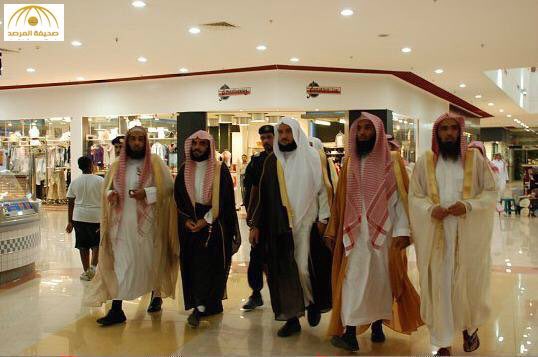 sese200541's tweet photo. @sabqorg كُنْتُمْ خَيْرَ أُمَّةٍ أُخْرِجَتْ لِلنَّاسِ تَأْمُرُونَ بِالْمَعْرُوفِ وَتَنْهَوْنَ عَنِ الْمُنْكَرِ وَتُؤْمِنُونَ بِاللَّهِ ۗ وَلَوْ آمَنَ أَهْلُ الْكِتَابِ لَكَانَ خَيْرًا لَهُمْ ۚ مِنْهُمُ الْمُؤْمِنُونَ وَأَكْثَرُهُمُ الْفَاسِقُونَ https://t.co/Nm6WvVpi1u