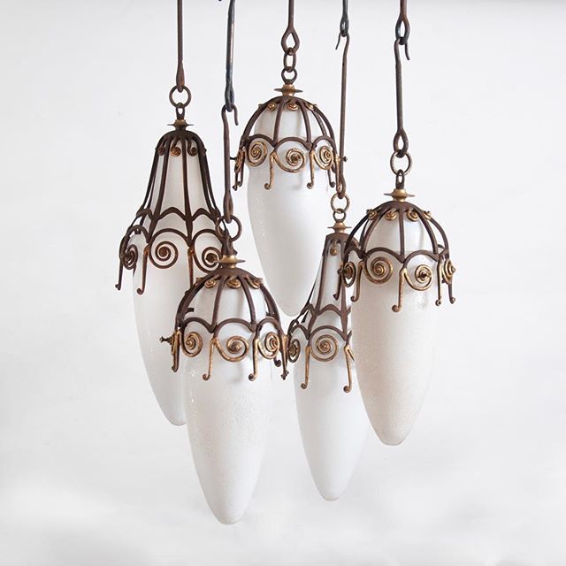 3details's tweet photo. Partial gilt wrought iron pendants by #edgarbrandt with signed #daumfrères glass shades made for the #hotelfruges in #bordeaux #1920s coming to  #lapadafair #lapadafair2018 @lapada_association next week 
#wroughtiron #daumnancy #ferforgé #artnouveau #art… https://t.co/ESaBnkkTjJ https://t.co/XAW44voAXo