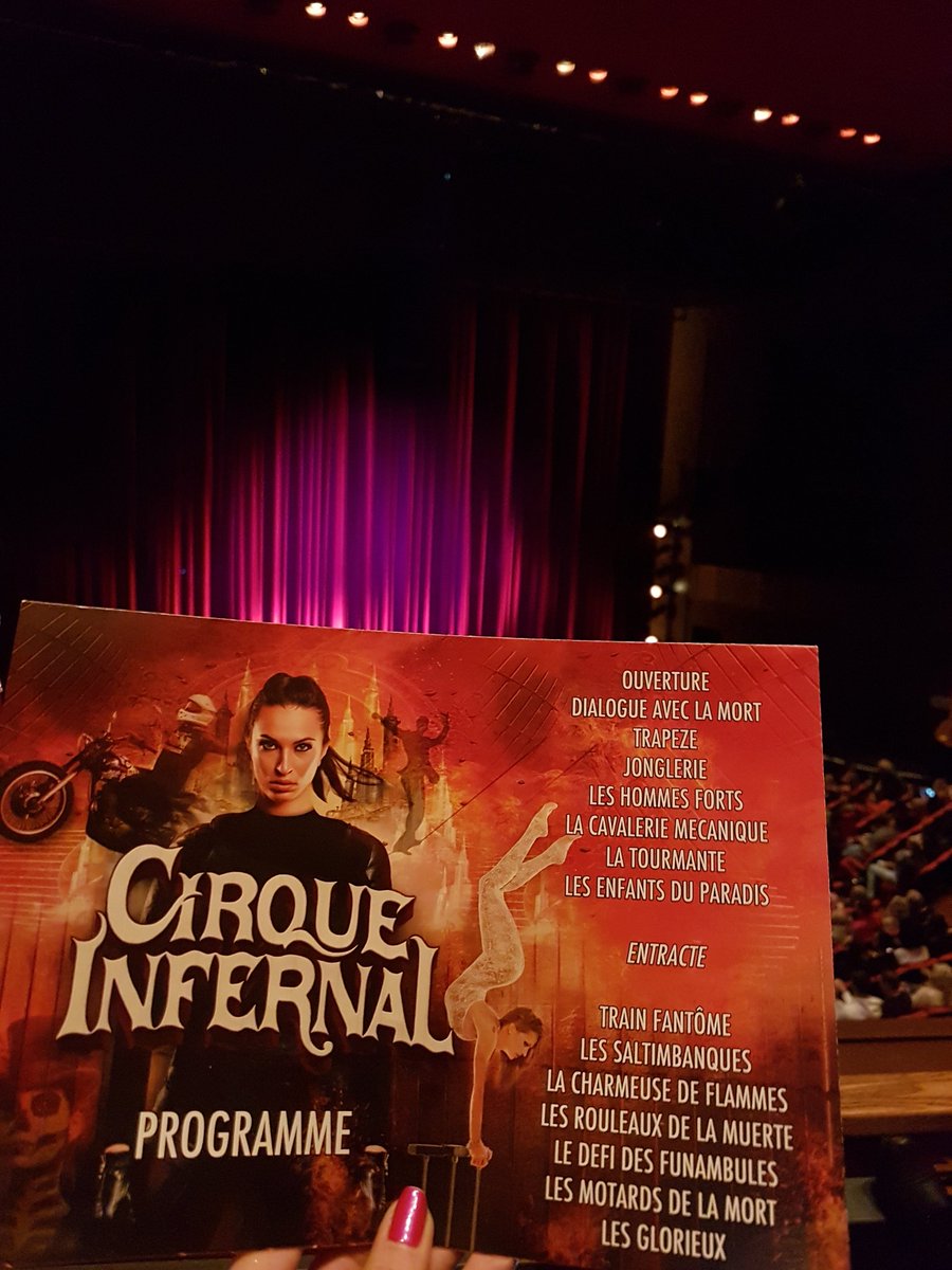 ChangeAgentSA's tweet photo. About Last Night... #CirqueInfernal @joburgtheatre with Board Member of the theatre @TheAshleyHayden and Executive Mayor of @CityofJoburgZA @HermanMashaba as well as Cllr @sahara67 ~ a night out watching an absolutely riveting show. @cirqueinfernal https://t.co/W5rlazkUzG