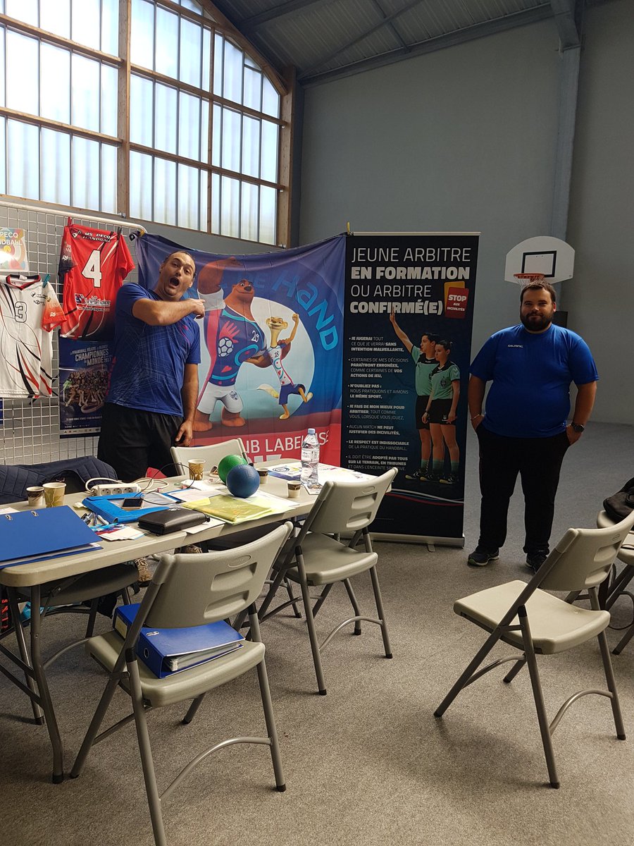 USPECQ_HANDBALL's tweet photo. #JPOPortMarly #9sept
Nous vous attendons pour vous renseigner et vous inscrire lors du forum de la ville de Port-Marly https://t.co/BHbWvo7vJ4