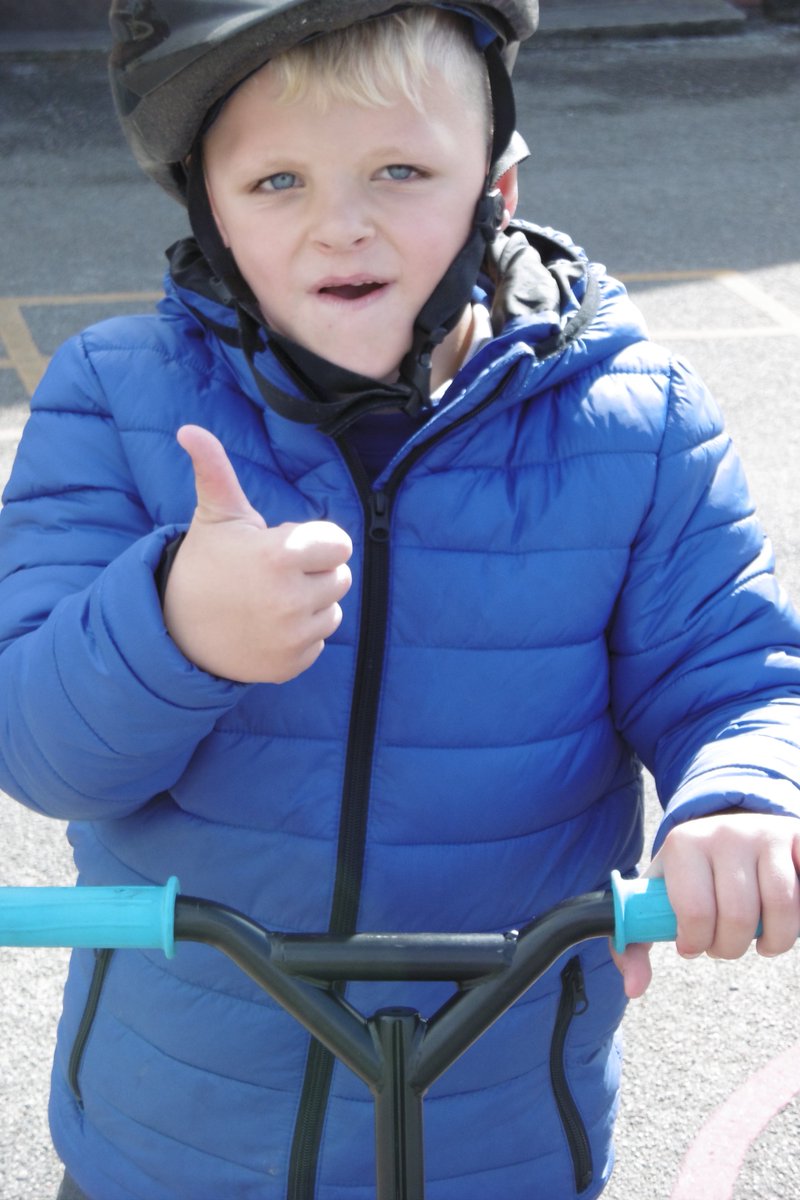 The Giraffe Class having a great afternoon on their wheels! A super first week for the new Year 2's. 😀🛴🚲
