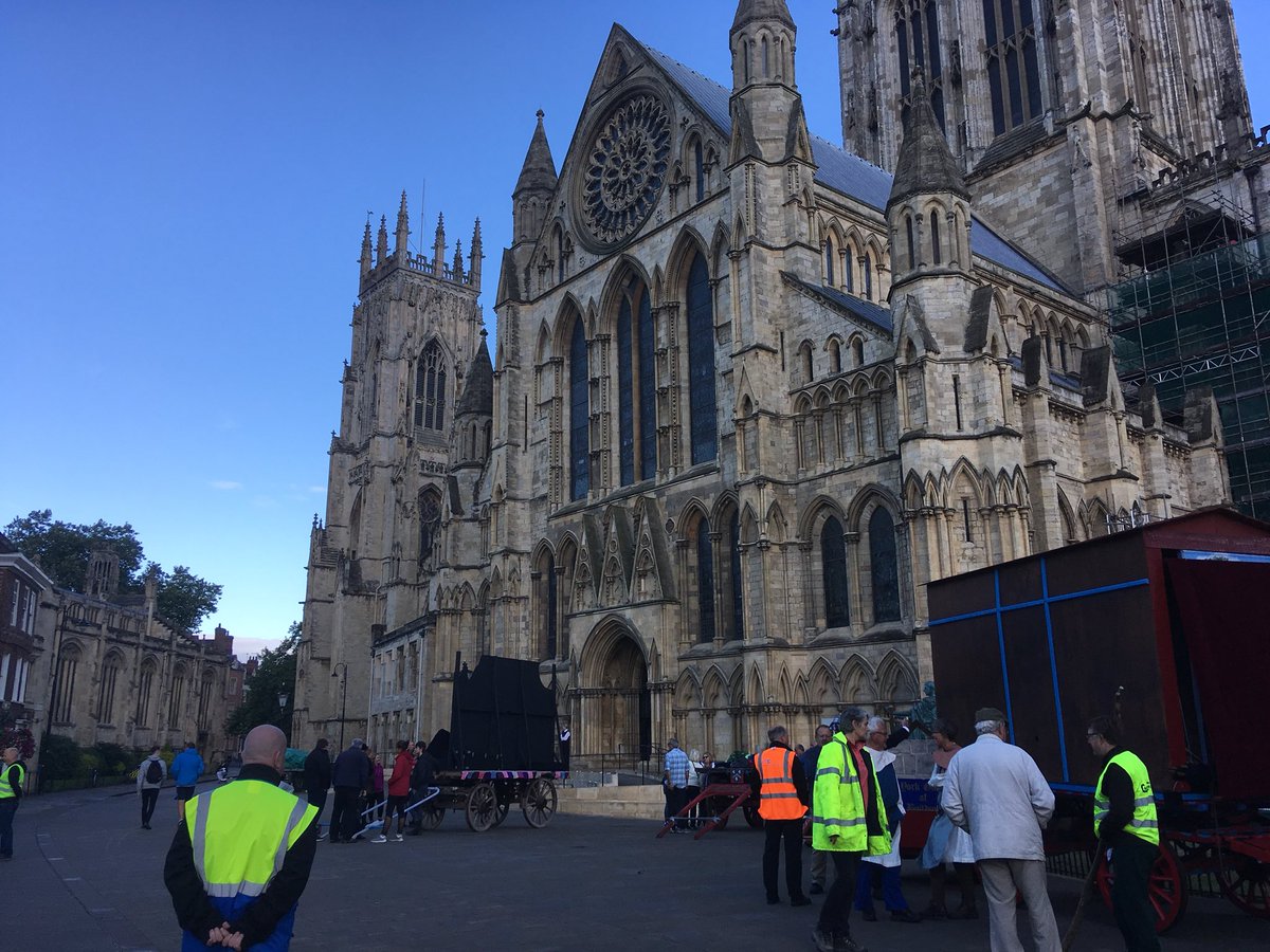 philbodmer's tweet image. #York Waggon Plays, super setting in front of York Minster, first performance starts 11am - artists &amp;amp; crews now starting to set up!