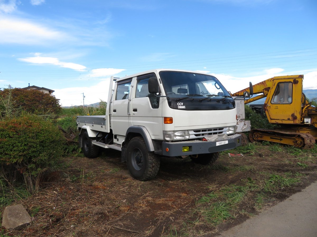 Berumiya は Neet すら務まらない En Twitter ｘ 集まってくる車両 たちもすごい 今はなきハニックスのリフトダンプ付きバックホウや 高機動車ベースの消防工作車の払い下げマイカーまで集結だ はたらじ