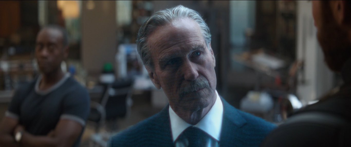 تويتر ショウヤ على تويتر クリスティン エヴァーハート フルネーム 同上 画像1枚目最前列の手ブレしてる女性 画像2枚目明るいグリーンのドレス を着ている女性の事です T Co Paz07rodbu