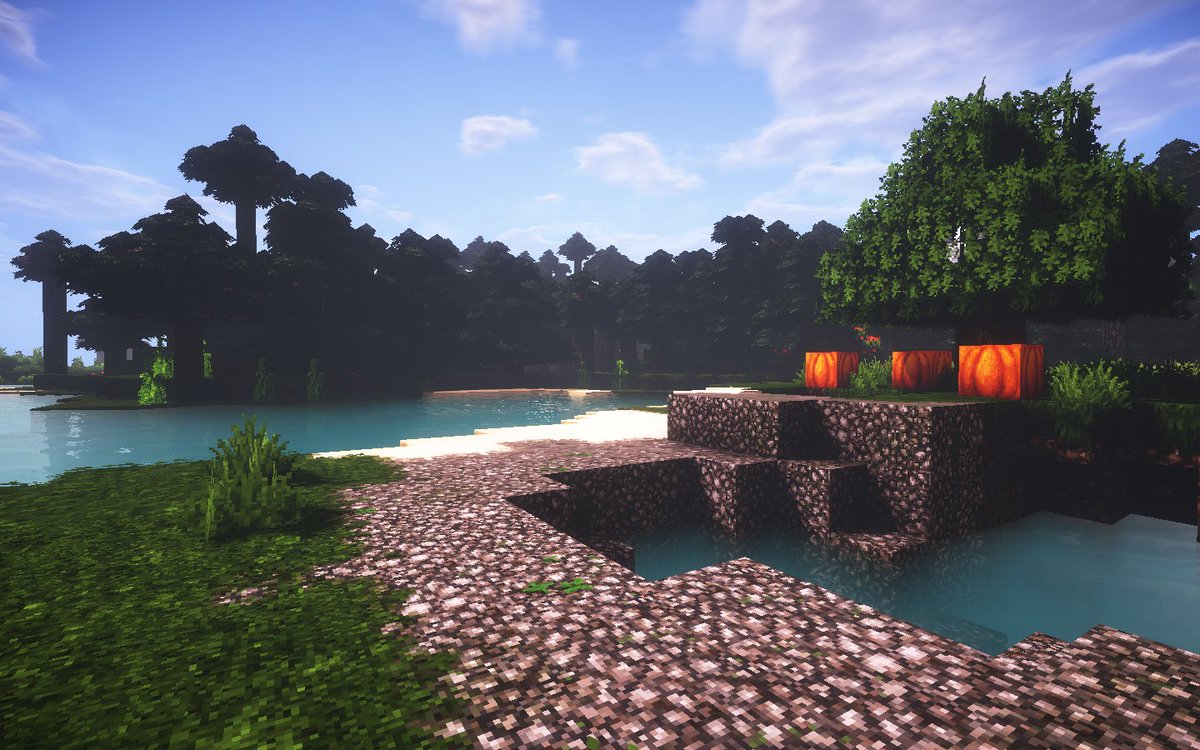 Triliton's tweet image. I have cleaned up more colours. 1st pic is before, 2nd is after cleanup. The file has been updated and re-uploaded. #Minecraft #Myshaders #Glsl