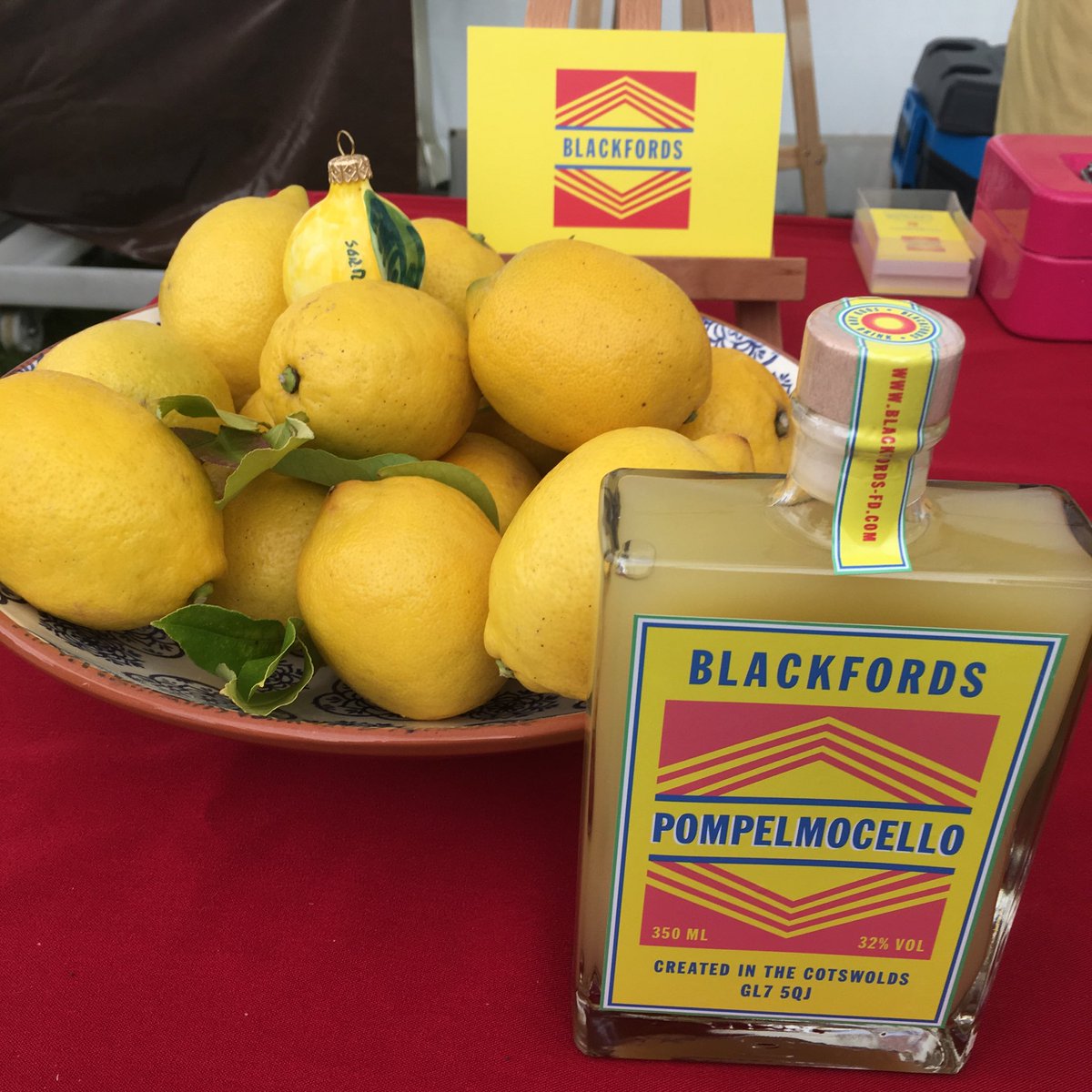 Last lonely bottle of Pompelmocello at Broadway Food Festival!