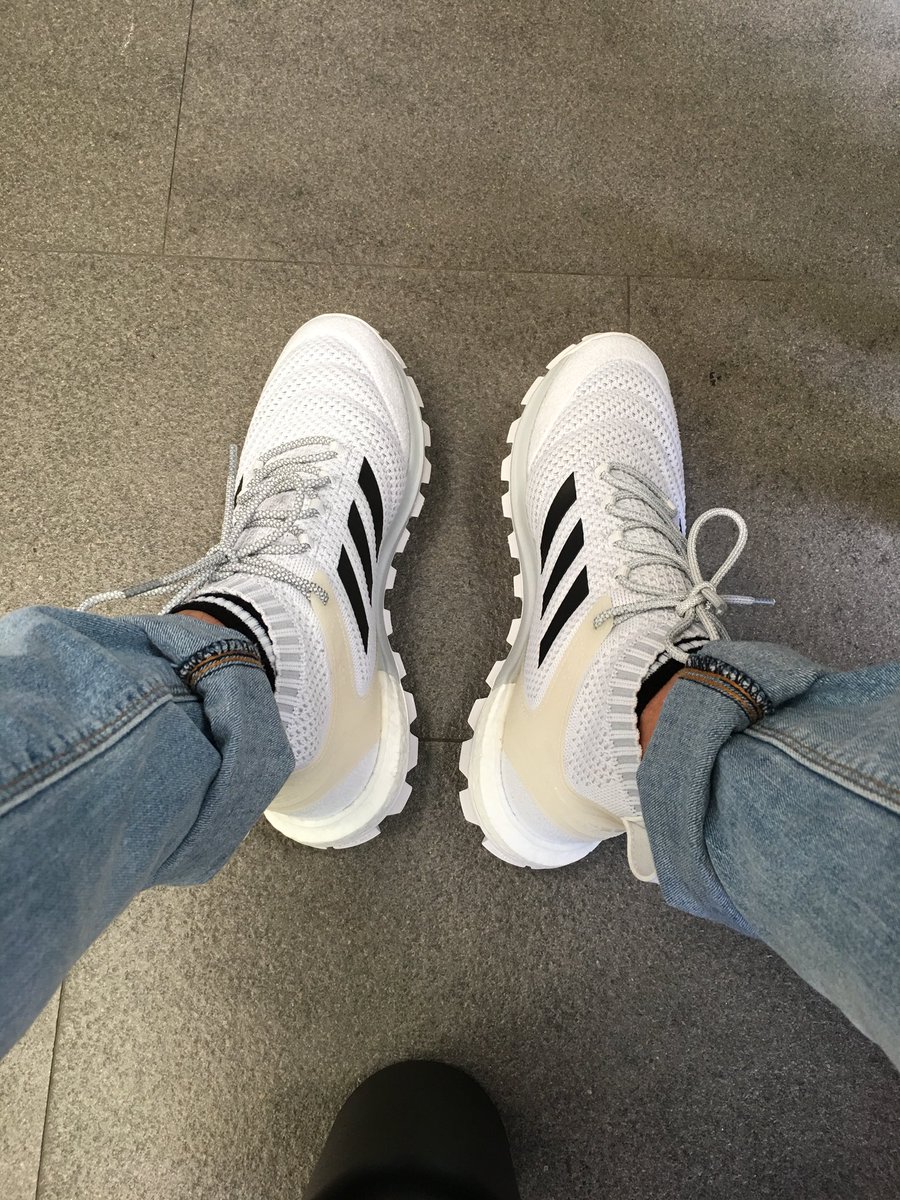 chuacaedo's tweet image. Impressed on the Primeknit of the Adidas X Gosha this is how the Primeknit of the ultraboost should be!!! It feels like there are pillows surrounding my feet ❤️ the BOOST in the Heel is Heaven also ❤️ #BOOSTislife #KOTD