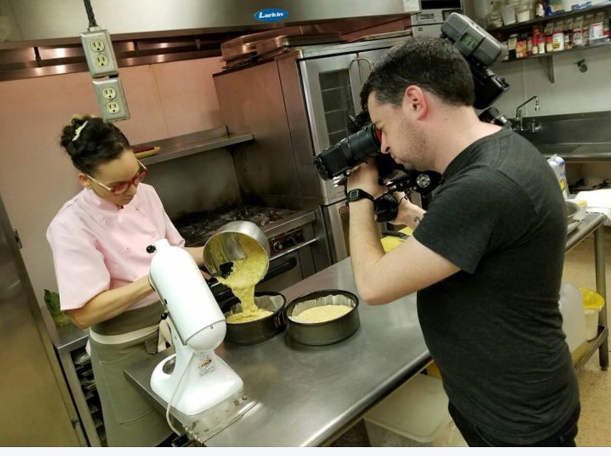 Taste Cafe's Chef Deidre Henry will appear on "Bite Club" on the Food Network. Check her out on September 20 at 9pm.  #indychefs #womeninspiringwomen #besttvshowever