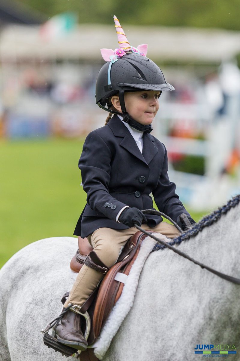 BarnManager1's tweet photo. Concentration and a little unicorn sparkle is the perfect cure for your Sunday blues #barnmanager #barnmanagement #BarnManagerapp #horse #horses  #equine #equestrian #equestriansports #horseshowlifestyle #sundayscaries #twohearts #ilovemyhorse https://t.co/TtbAFqCWOL