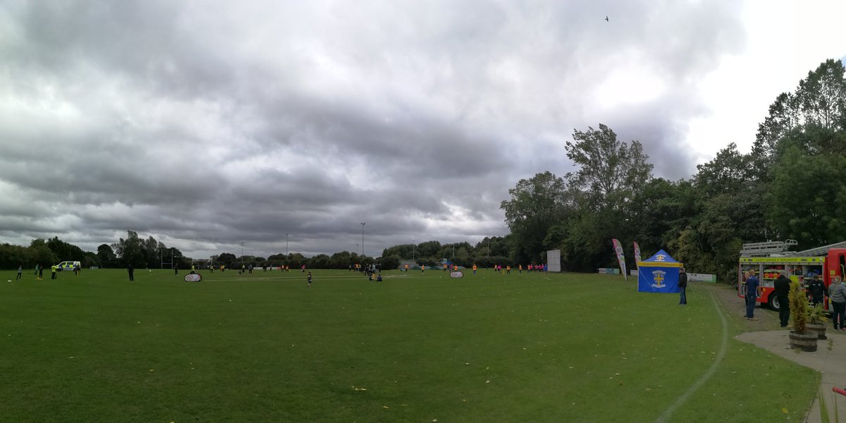 HarveyNeve's tweet image. Nice to see the police and fire services joining in with the ladies softball cricket festival at Aycliffe today @DurhamCricBoard @Sedgefield_CC @N_AycliffeCC #community #expect