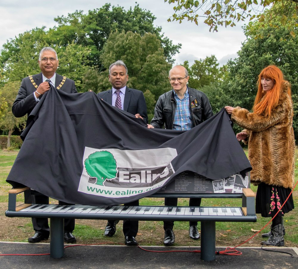 Nicky Hopkins 🎹 tweet media