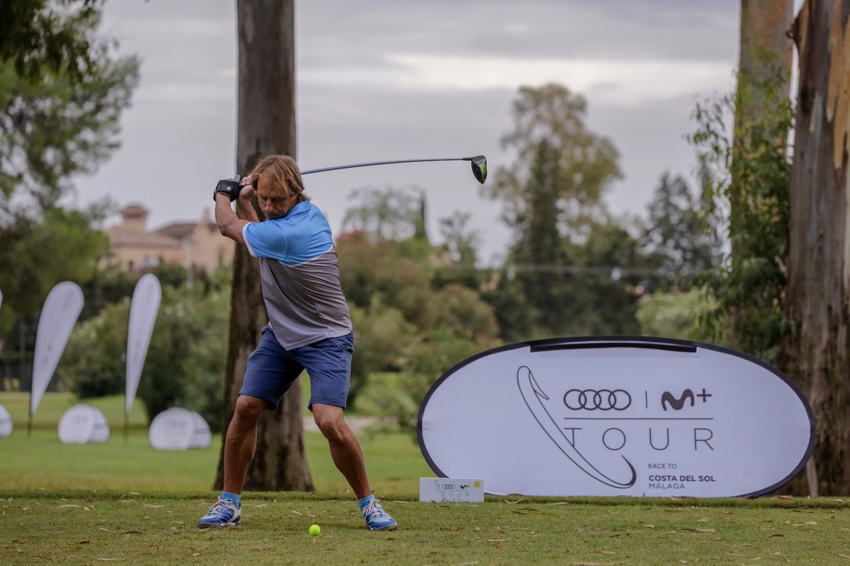 olagolf's tweet photo. ¡Día perfecto para jugar al #Golf en @AtalayaGolf!
Por fin hemos llegado a la #CostaDelSol #CostaDelGolf, en el #AMTour18. https://t.co/jzhVdFnWfl