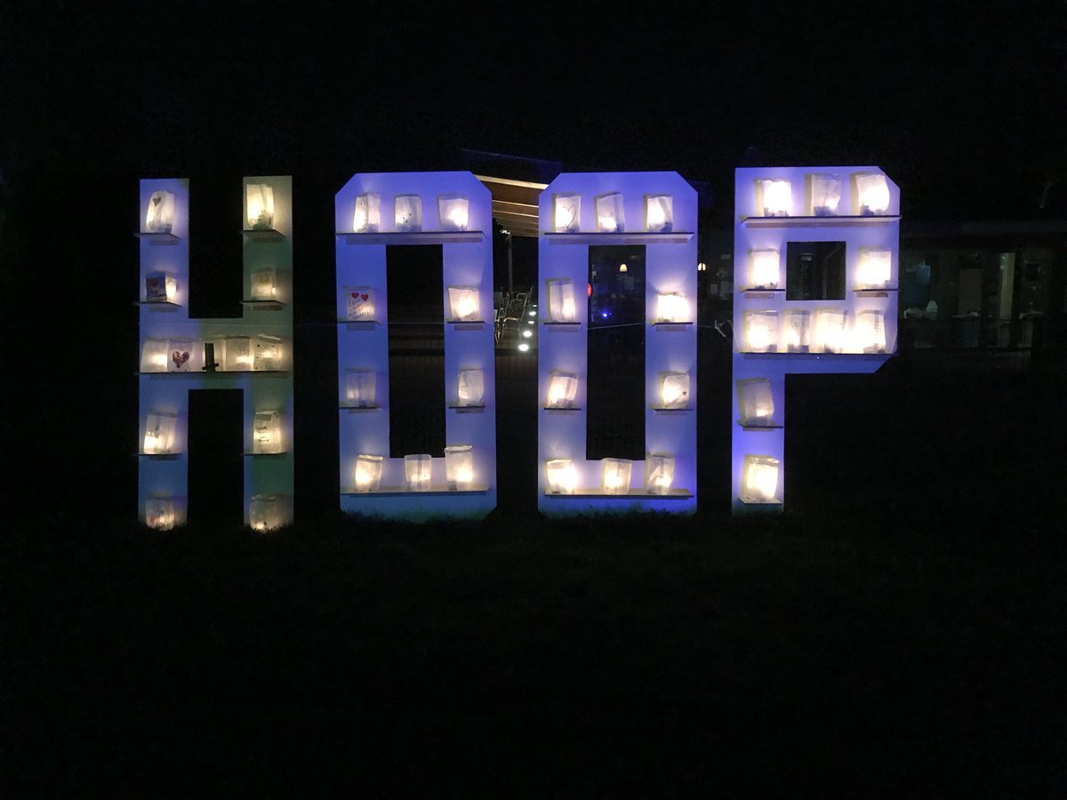 RenzoWillemsen's tweet image. Afgelopen nacht voor mijn team 1StroomLopers van 01.00 tot 05.00 uur gelopen voor de SamenLoop voor Hoop. Ging goed. Na 3 uurtjes slaap nu even rustig opstarten en dan straks nog weer het laatste uur lopen van 13.00 tot 14.00 uur. @kwf_nl #Samenloop #24uur