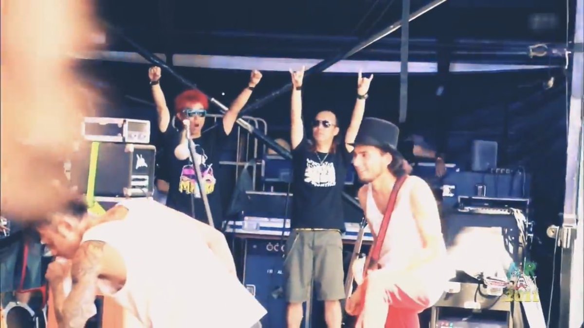 Satoshi On Twitter Air Jam2011 Kの笑顔見ると元気もらえる Pay Money To My Pain This Life Live Https T Co Djvct3nthk Youtubeより