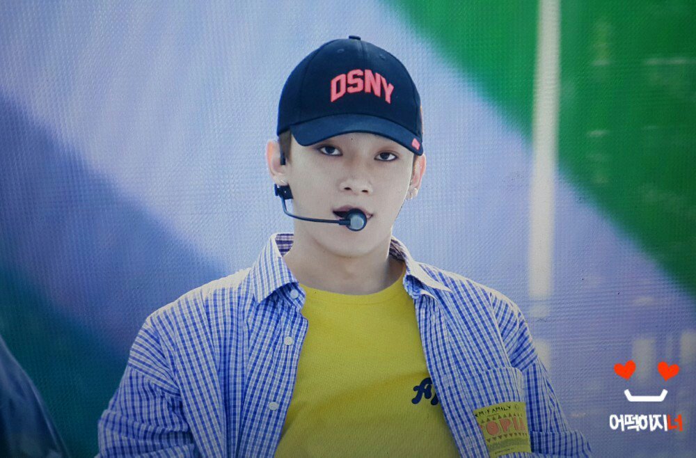 snowboltPH's tweet photo. [Preview] 180909 EXO #CHEN at 2018 Spectrum Dance Music Festival. 

cr: lovable_xo

#EXO #EXOCBX_SpectrumDMF
#EXO_ComingSoon @weareoneEXO https://t.co/CgFSNTiDSt