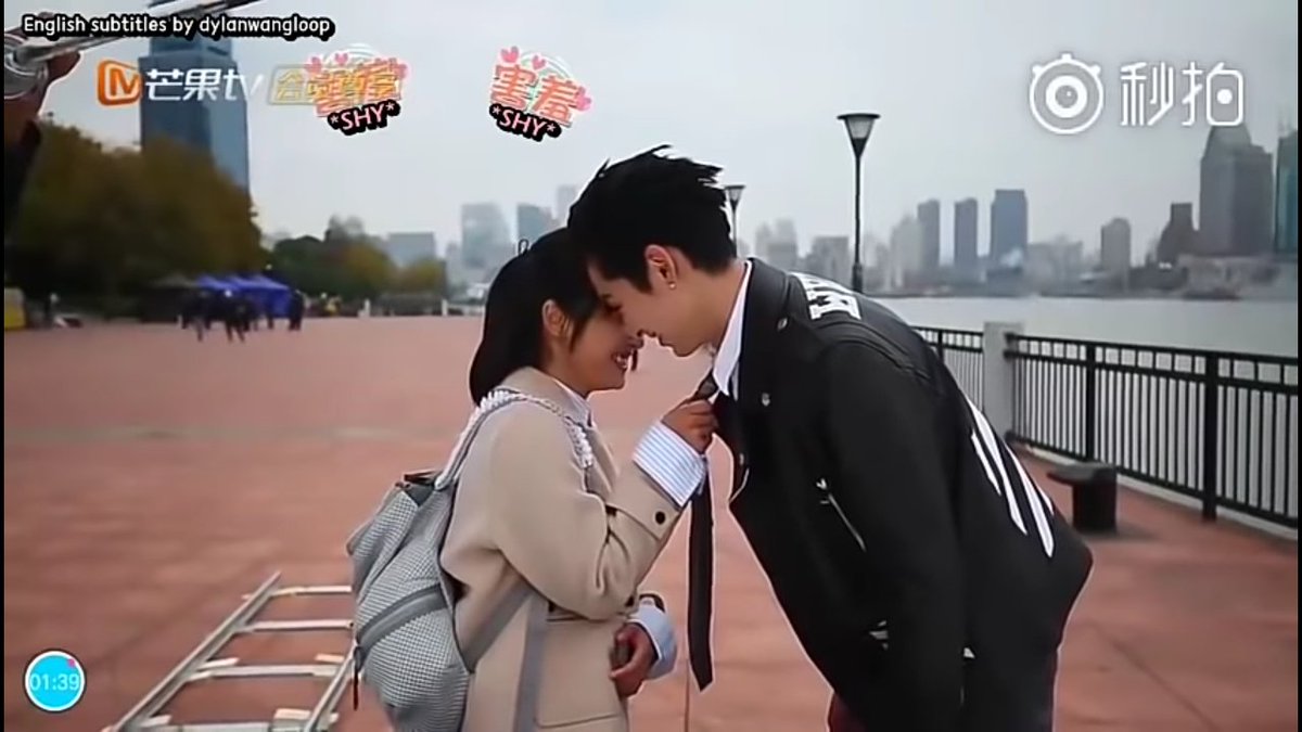 Didi' stares, Yueyue's comfort zone on Dd's chest, warming their hands together and those smiles after a kiss is just ugh  I am missing them already 