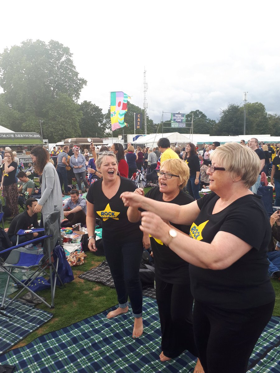 KathGreenhough's tweet photo. #ImRockingTheProms Fabulous day, fabulous friends https://t.co/SOjFHeyTuH