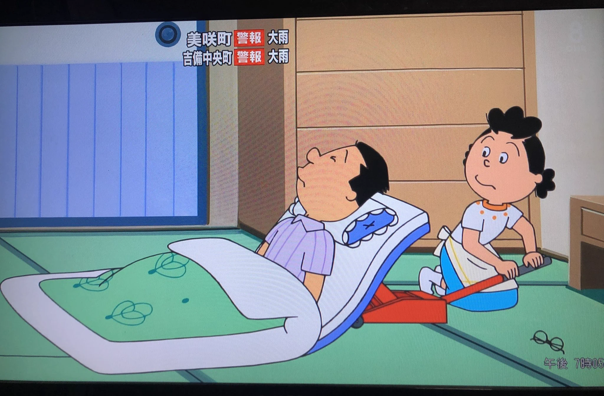 お茶の間のアニメ！サザエさんの発想が凄いwwwマスオさんの起こし方がすっごく雑www
