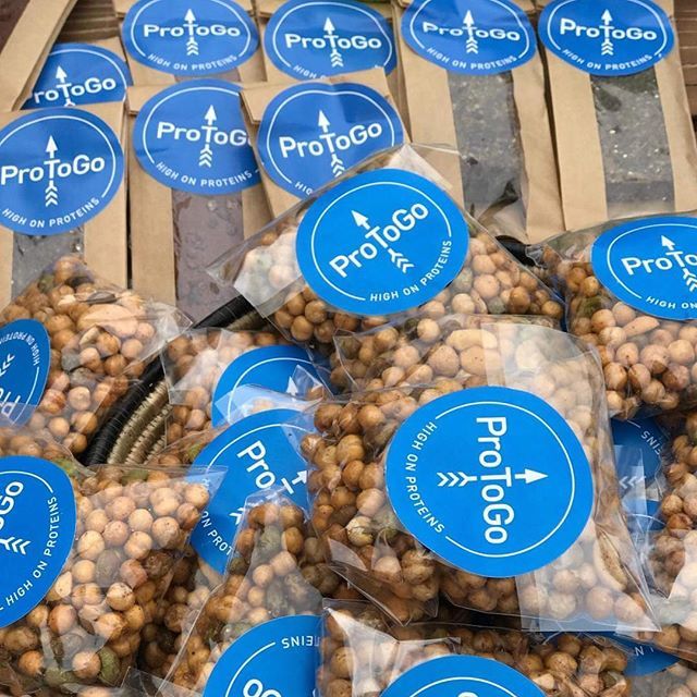 protogofoods's tweet photo. SNACKS SORTED. Great times at the Pimms Tennis Cup 2018 yesterday 🎾 https://t.co/LBAEkVJPLN https://t.co/cKoN09ayg2