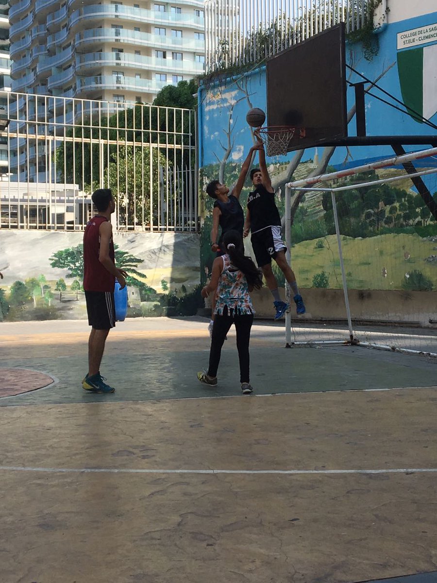 lb_spotlight's tweet photo. Sunday's basketball training.
#Training #Sunday #Active #Energy #Basketball #Teams #Sunny_day #LiveLoveLSL #OneFamily #Fun #LongLiveLSL #LebaneseSpotLight https://t.co/jx9pvX0cc3