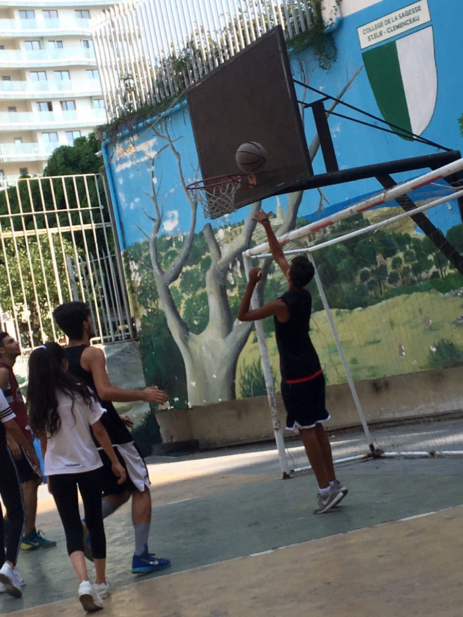 lb_spotlight's tweet photo. Sunday's basketball training.
#Training #Sunday #Active #Energy #Basketball #Teams #Sunny_day #LiveLoveLSL #OneFamily #Fun #LongLiveLSL #LebaneseSpotLight https://t.co/jx9pvX0cc3