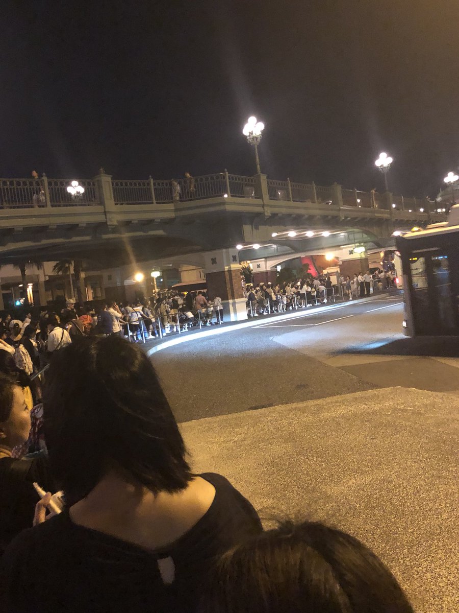 最高の横浜駅 ディズニーランド バス 混雑 ディズニー画像 最高の横浜駅 ディズニーランド バス 混雑 ディズニー画像