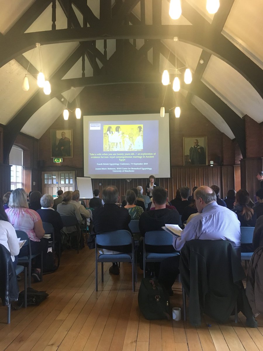 Standing room only for the next lecture from Joanne Robinson from our own <a href="/OfficialUoM/">The University of Manchester</a> She will be discussing the very interesting topic of consanguineous marriage in Ancient Egypt #BEC4