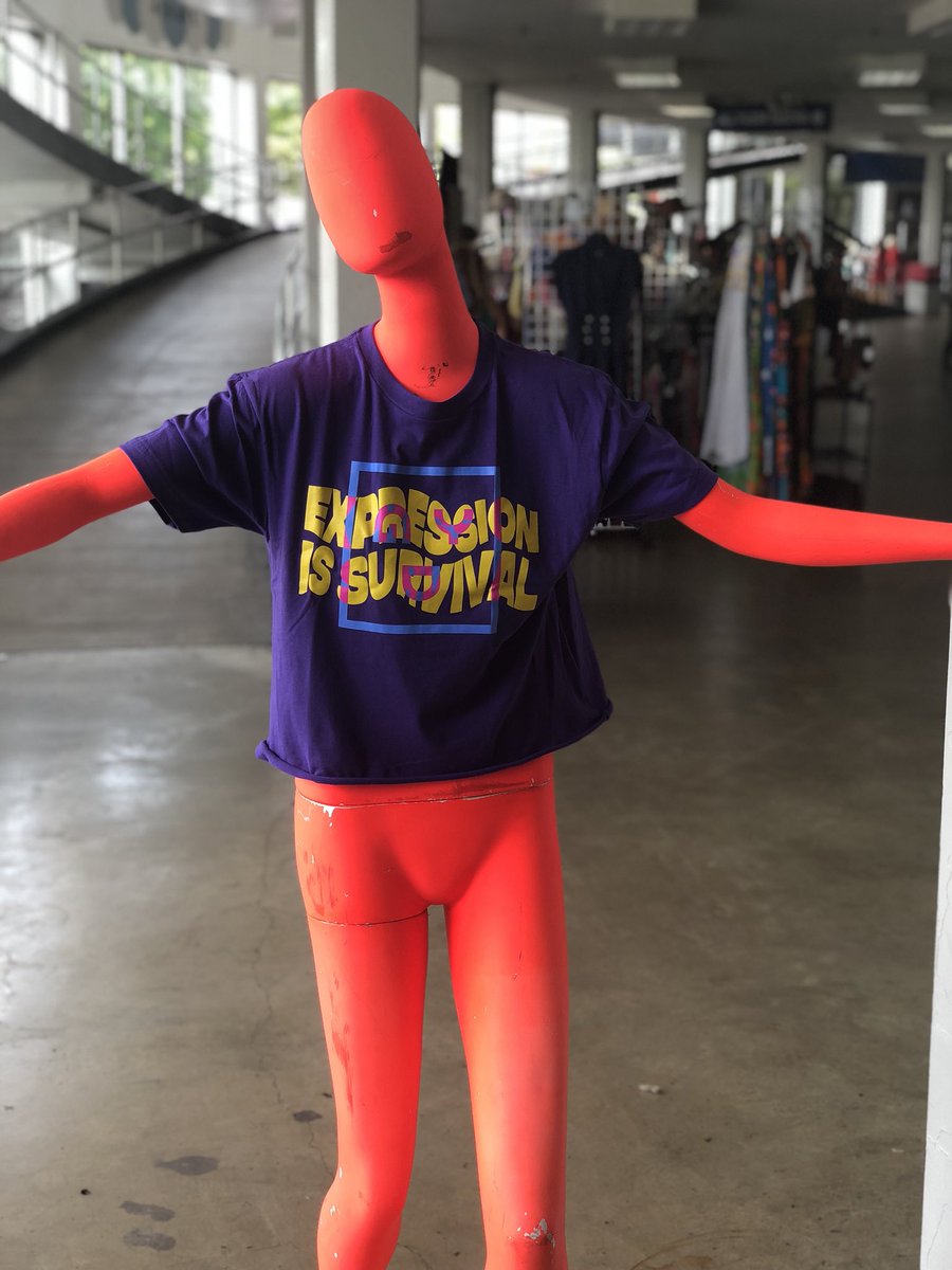 crownbflo's tweet image. This weekend was so fun. #GDYtillWeDie #ArtAndFriends