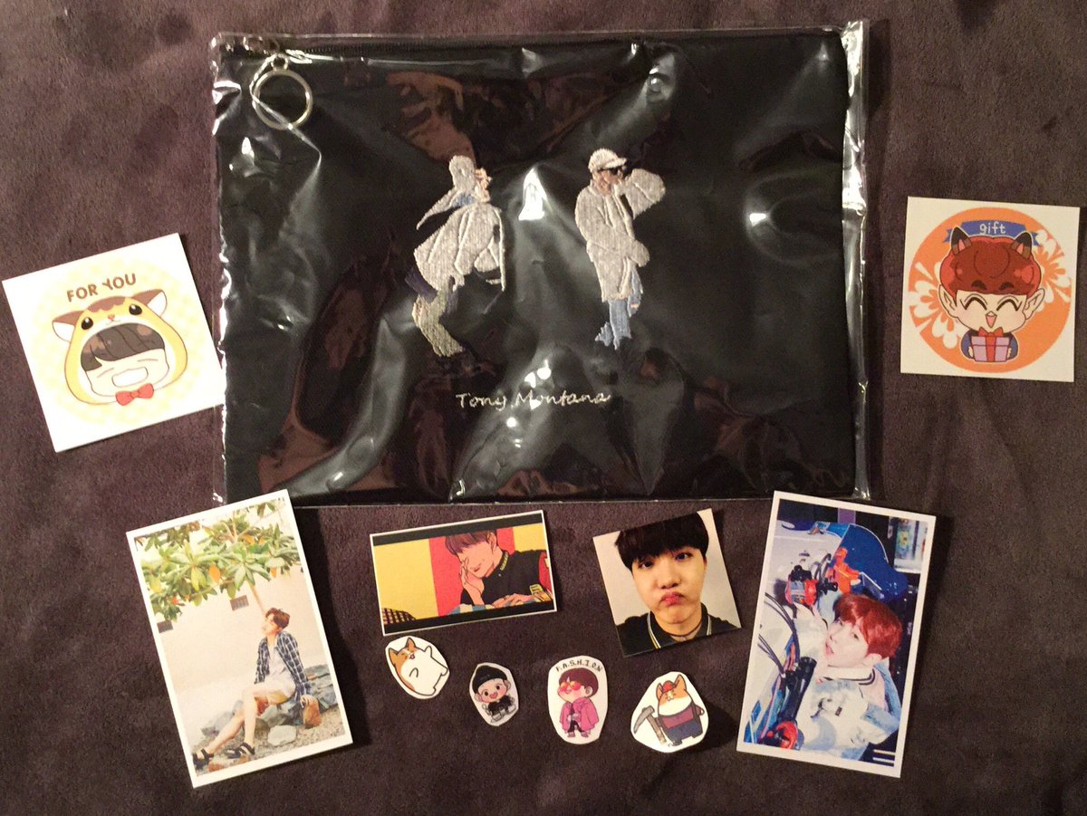TheWildeAsh's tweet photo. Thank you @13month_atelier for making this awesome Tony Montana Pouch! And thank you so much @llamajinnie_GOs for doing the GO! I look forward to seeing you grow as a GOM~ 😙(Also, thank you so much for all the cute little gifts, I just love them~! ^^) #llamajinnieFB https://t.co/PPxbqudATX
