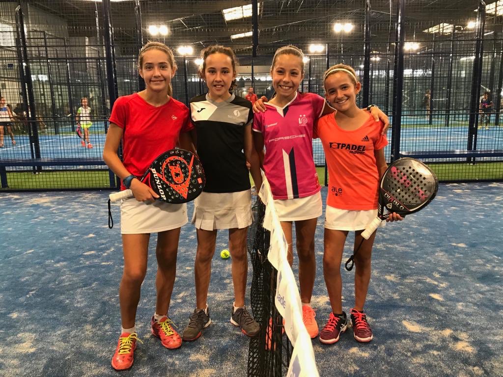 fpadelcyl's tweet photo. #Jornadafinal: Amaia Arteta (Burgos) y Diana Toledo, cuarto puesto en Alevín fem en #CEMenores tras caer esta mañana por 5/7 7/6 1/6. Enhorabuena chicas! @ce_padel  @padelfederacion https://t.co/wobOZrHwBG