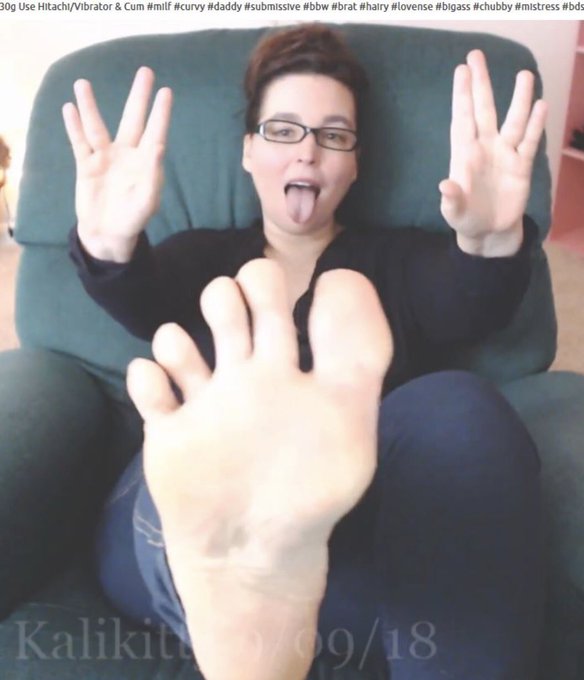 On cam watching Star Trek. ! Live long and prosper! https://t.co/iSPEGP7Vwq https://t.co/HJqMHv6JD0<a href="/tag/come"class="tags"><span>#come</span></a><a href="/tag/cammodel"class="tags"><span>#cammodel</span></a><a href="/tag/chaturbate"class="tags"><span>#chaturbate</span></a>