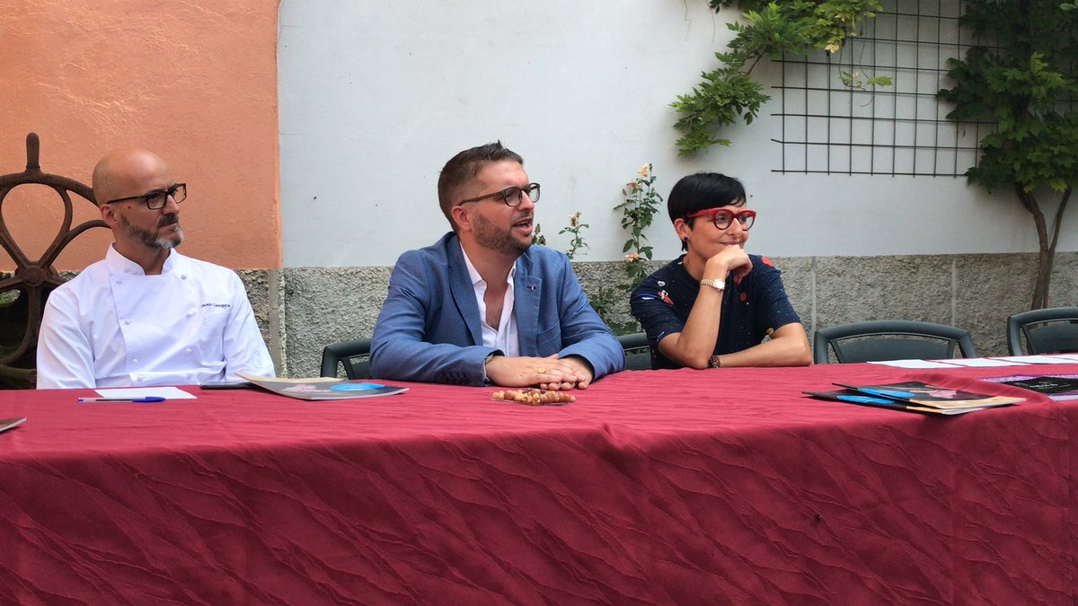 padovani_gigi's tweet image. Si fa cultura della @Nocciolaitalia a Cortemilia per iniziativa di @ParianiLab con @PasticceriaInt e @guidocastagna