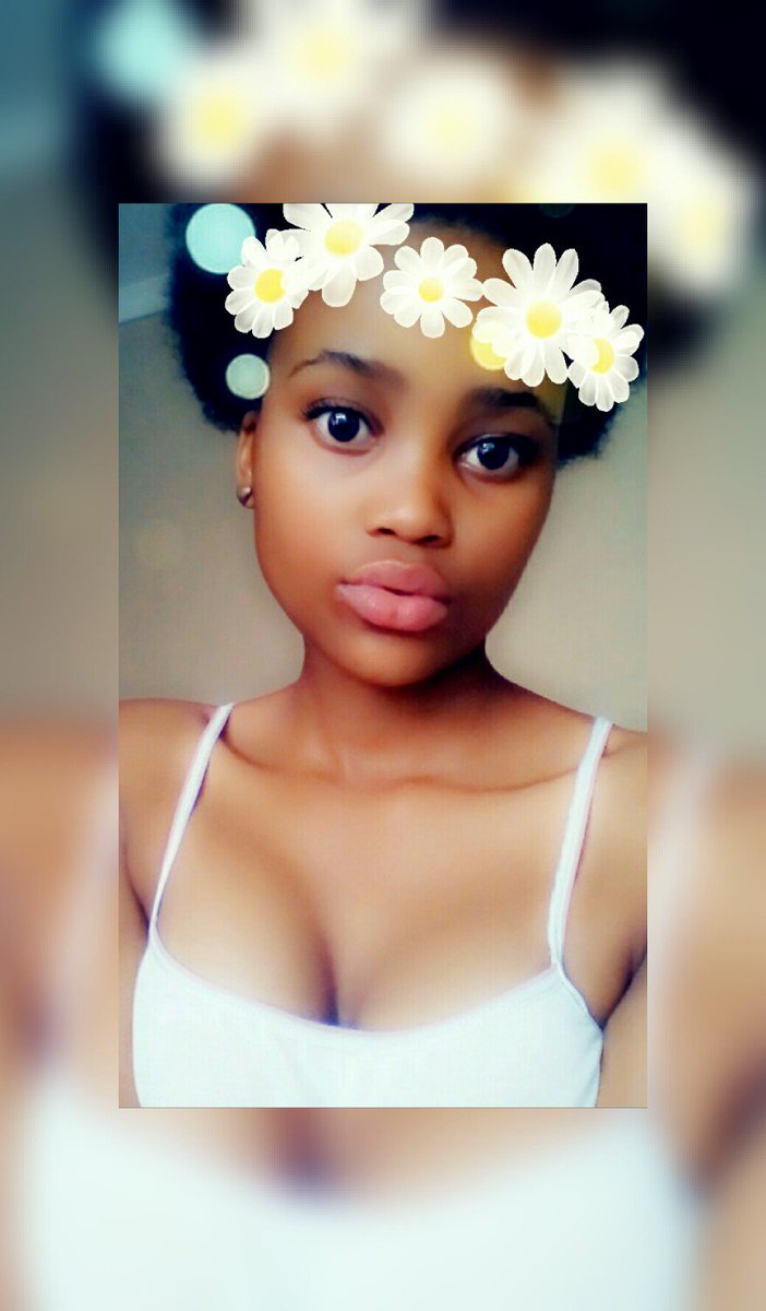Keletso10728284's tweet image. Happy Sunday Tweeps😍❤👑
