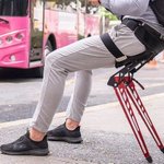 これは画期的wちょっとメカっぽいウェアラブルな椅子が出ましたよw