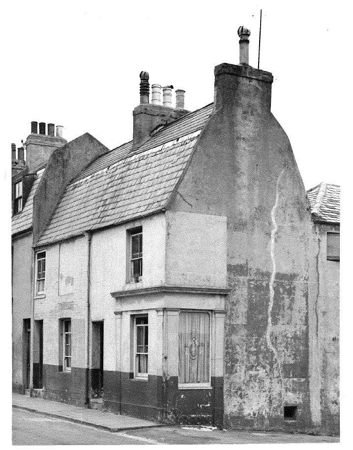 LostPubsProject's tweet image. Can anyone identify this lost Brighton pub?
