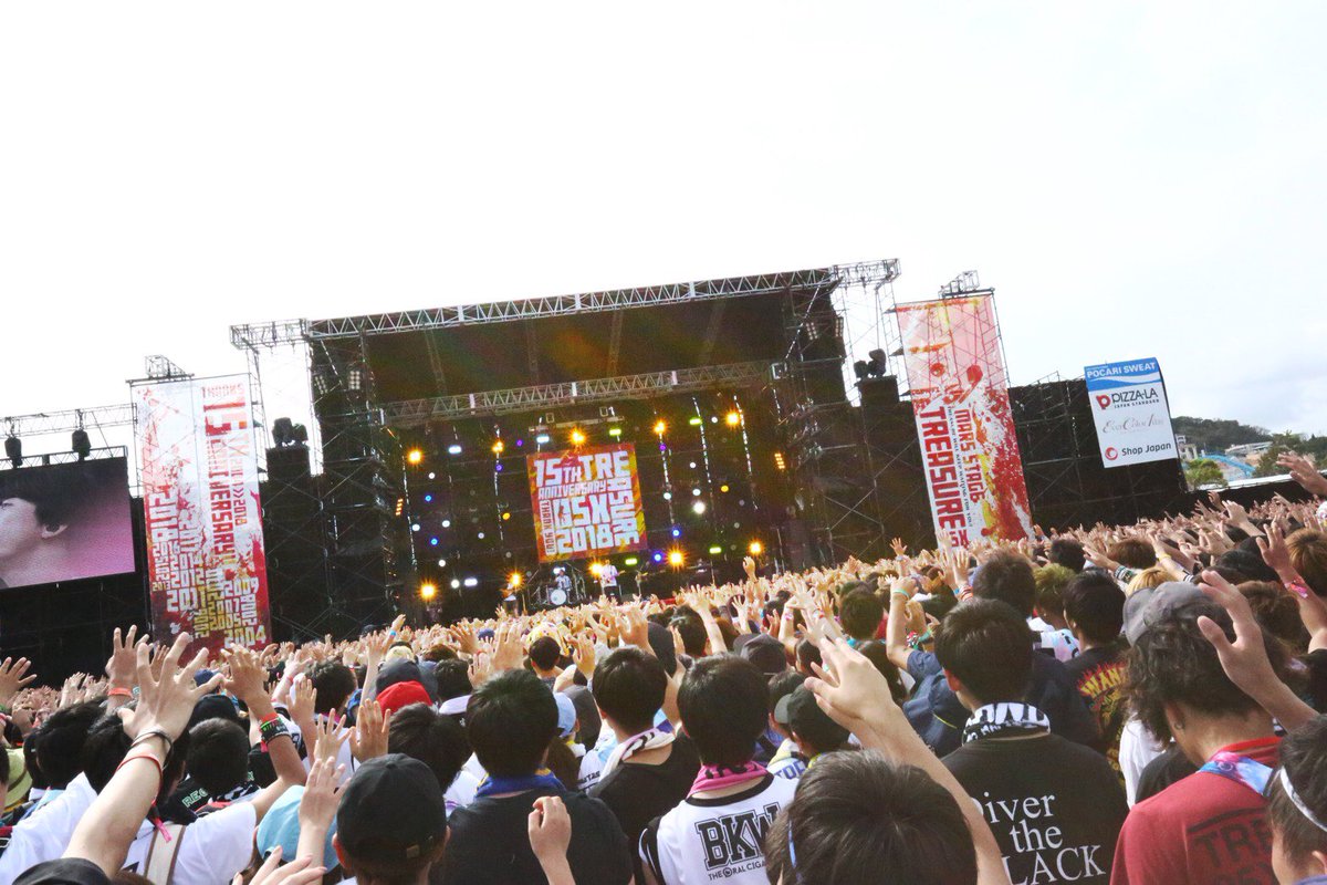 sumika_inc's tweet photo. 【TREASURE05X 2018】
#TREASURE05X ありがとうございました！
素敵な天候、海風と共に素晴らしい景色を見させて頂きました◎

また素敵な空間を共に創れればと思います、よろしくお願いします！

撮影：マネージャー
#sumika https://t.co/iRHKwTV5oL