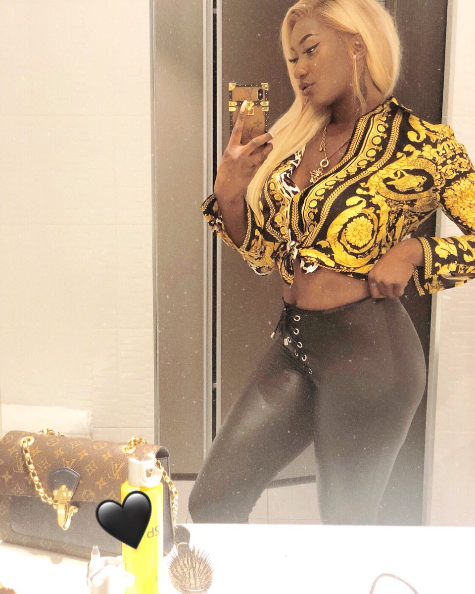 AyaNakamuraa's tweet image. 💇🏾‍♀️🔱