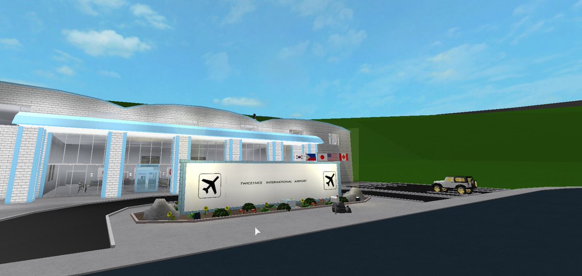 Twice On Twitter Twice1nce International Airport 600k - big bloxburg hotels roblox amberry