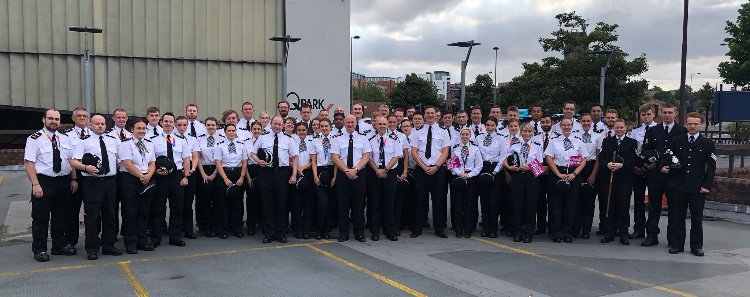 MerseySpecials's tweet photo. Special Constables are voluntary Police Officers who run towards the same dangers. They come from all walks of life and currently in Merseyside volunteer more of their own time than ever before. Thank you to all @merseyspecials on #EmergencyServicesDay https://t.co/aLY2Exyr3I