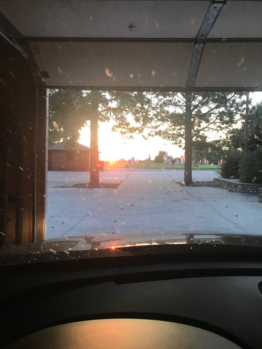 frajurban's tweet photo. Look to the rising sun to recall that each Sunday we gather to worship and pray in thanksgiving for the resurrection of Jesus. #gettoMass https://t.co/wJYoNDU1S5