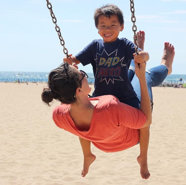 anunexpectedvu's tweet photo. Memories of Summer...

https://t.co/UZ29Rrhlza

#expatlife #adventure #familytravel #puremichigan #hollandmi #boymom #swings #freshwater #freshair #beach #lakemichigan #familytime #summer #throwbackthursday https://t.co/8BJz297H5F